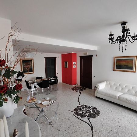 B&B Rossella Montoro Inferiore 외부 사진